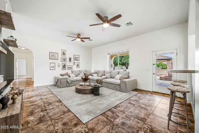 24325 S 183RD Place, Gilbert, AZ 85298