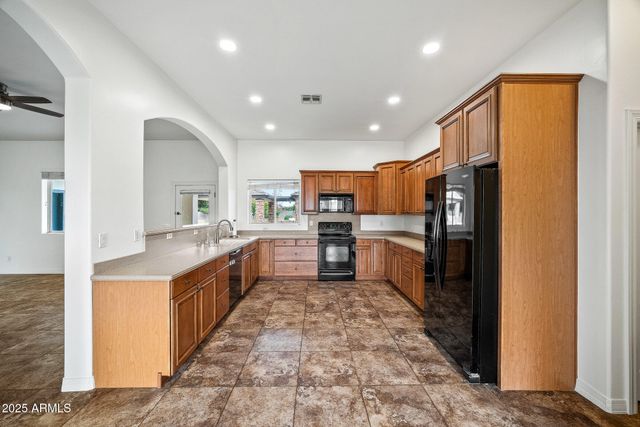 24325 S 183RD Place, Gilbert, AZ 85298