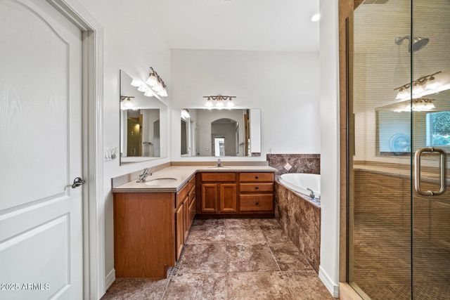 24325 S 183RD Place, Gilbert, AZ 85298