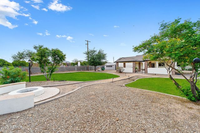 24325 S 183RD Place, Gilbert, AZ 85298