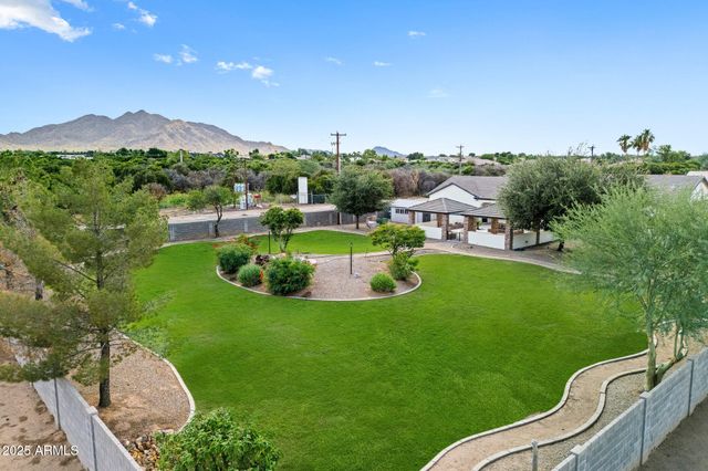 24325 S 183RD Place, Gilbert, AZ 85298