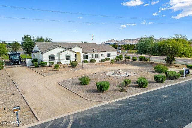 24325 S 183RD Place, Gilbert, AZ 85298