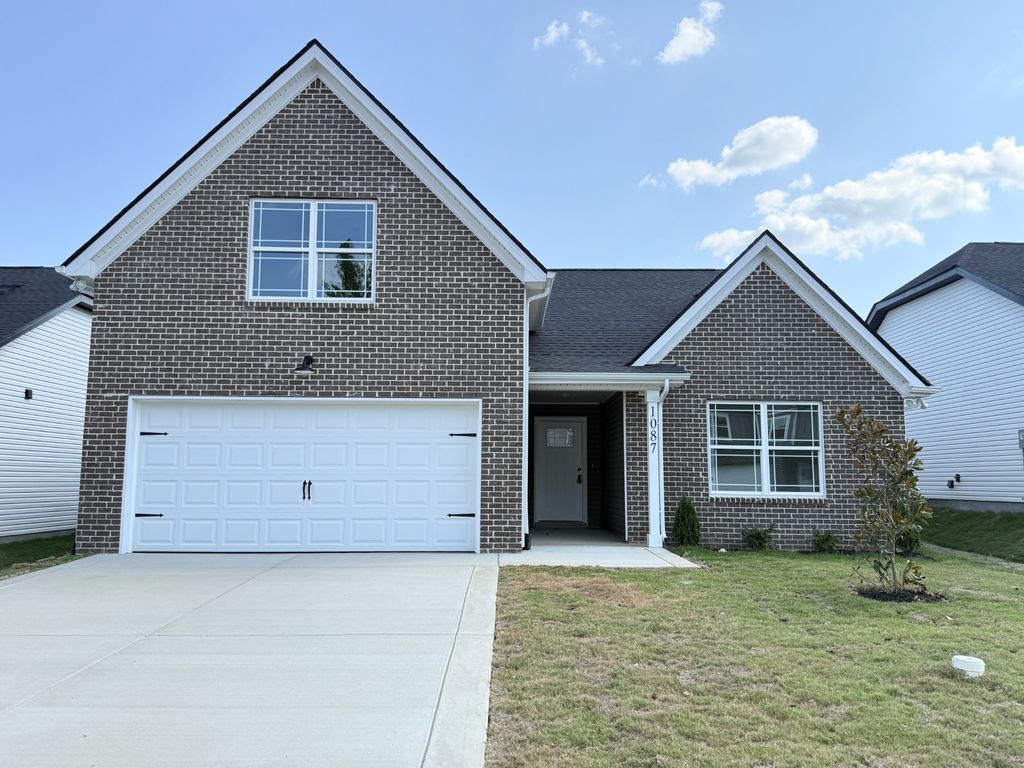 1087 Javier Dr, Springfield, TN 37172