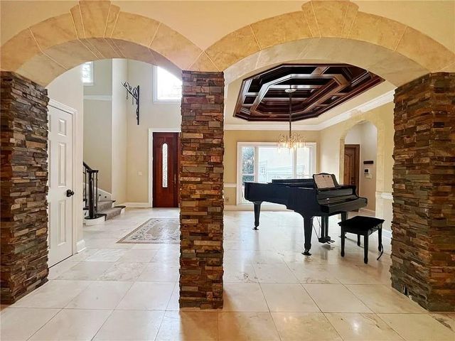6709 Wooded Cove Court, Flowery Branch, GA 30542