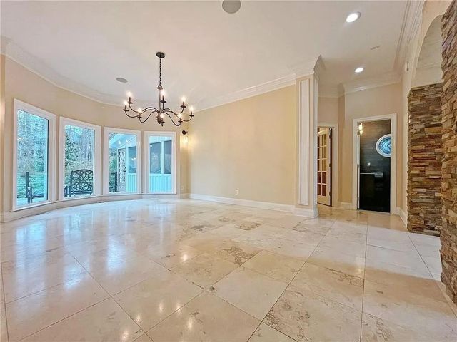 6709 Wooded Cove Court, Flowery Branch, GA 30542