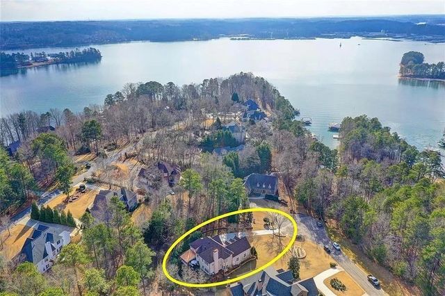 6709 Wooded Cove Court, Flowery Branch, GA 30542