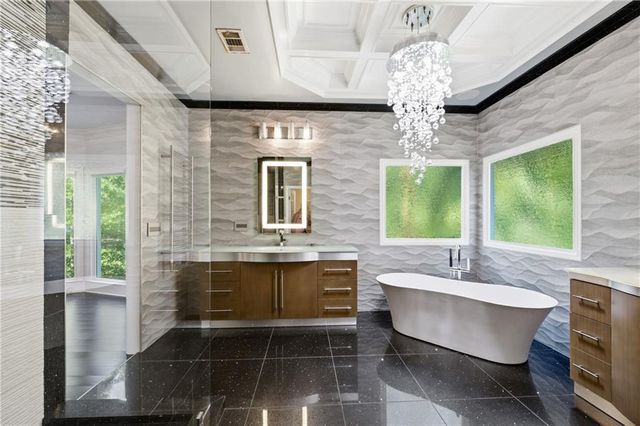 6709 Wooded Cove Court, Flowery Branch, GA 30542