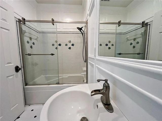 6709 Wooded Cove Court, Flowery Branch, GA 30542
