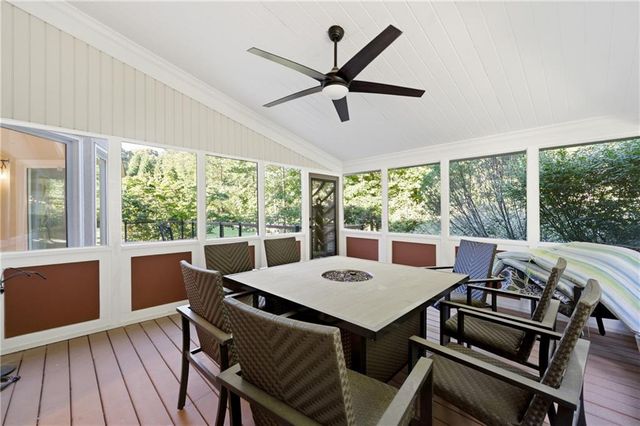 6709 Wooded Cove Court, Flowery Branch, GA 30542