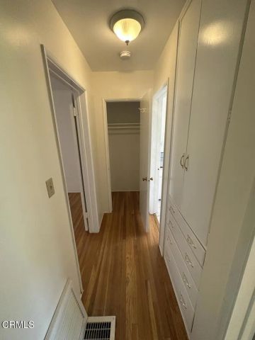 2618 Griffith Park Boulevard, Los Angeles, CA 90039