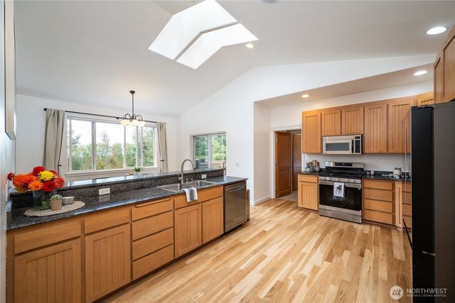 1280 Sandstone Way, Bellingham, WA 98229