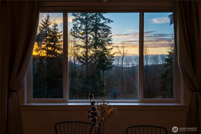 1280 Sandstone Way, Bellingham, WA 98229