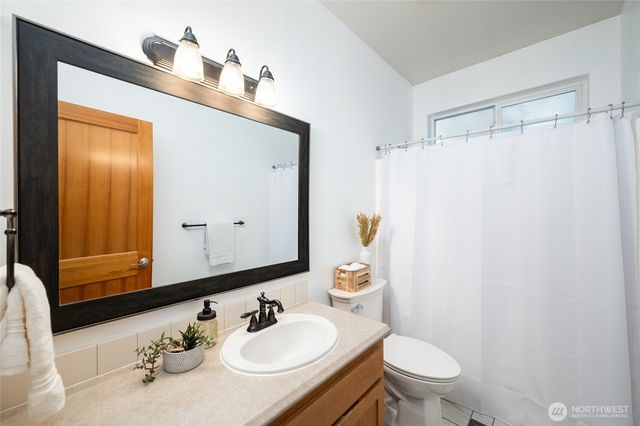 1280 Sandstone Way, Bellingham, WA 98229