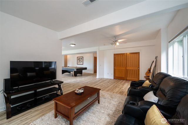 1280 Sandstone Way, Bellingham, WA 98229