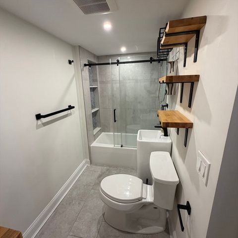 50 Water St 24, Medford, MA 02155