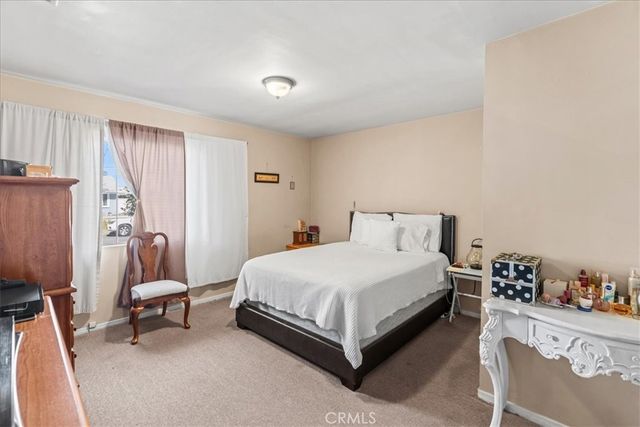 9370 Dorrington, Arleta, CA 91331