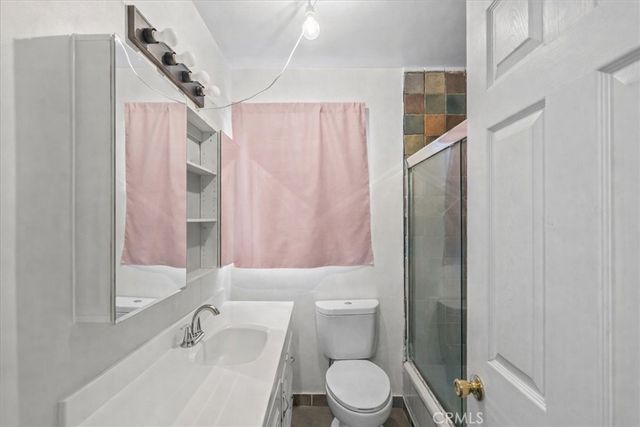 9370 Dorrington, Arleta, CA 91331