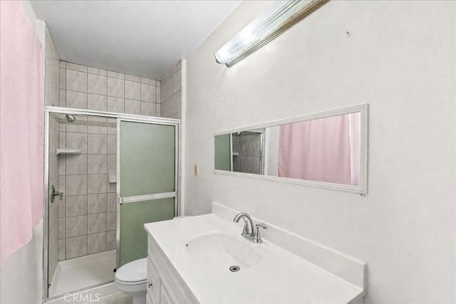 9370 Dorrington, Arleta, CA 91331