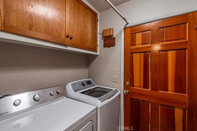 9370 Dorrington, Arleta, CA 91331