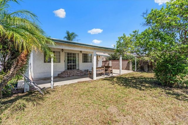 9370 Dorrington, Arleta, CA 91331