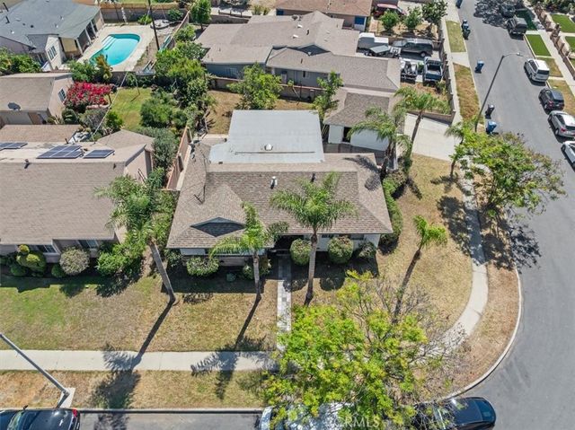9370 Dorrington, Arleta, CA 91331