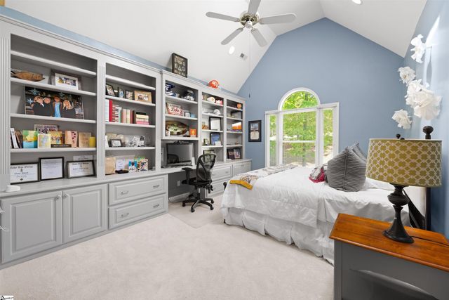 2 Kentucky Court, Greenville, SC 29615