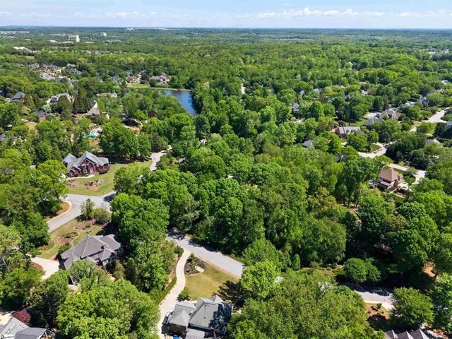 2 Kentucky Court, Greenville, SC 29615