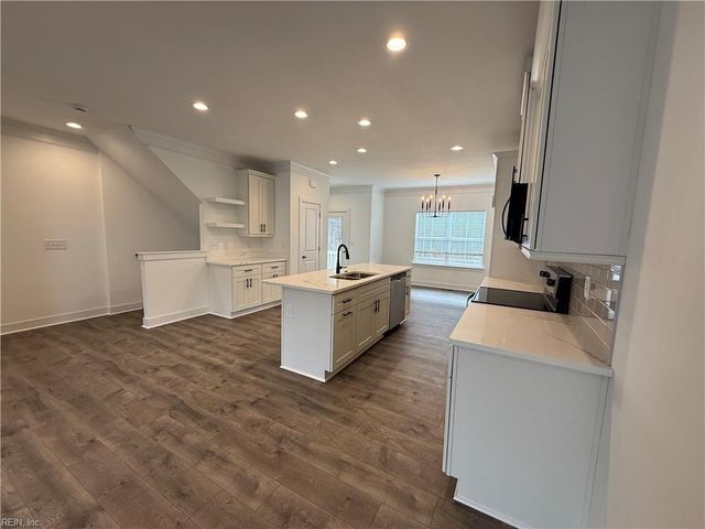 625 Jaden WAY, Virginia Beach, VA 23454