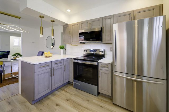 5802 8TH ST NE, Washington, DC 20011