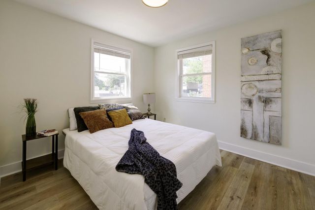 5802 8TH ST NE, Washington, DC 20011