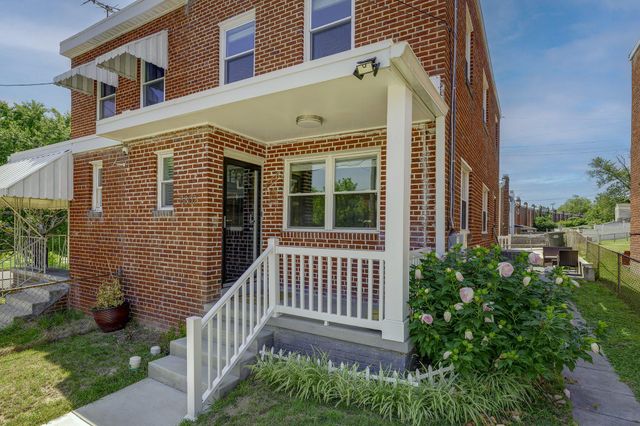 5802 8TH ST NE, Washington, DC 20011