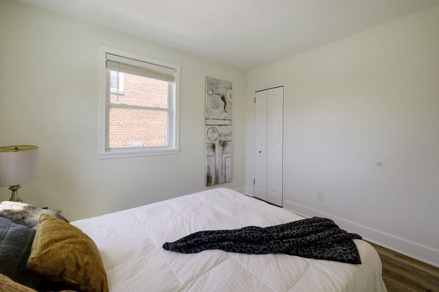 5802 8TH ST NE, Washington, DC 20011
