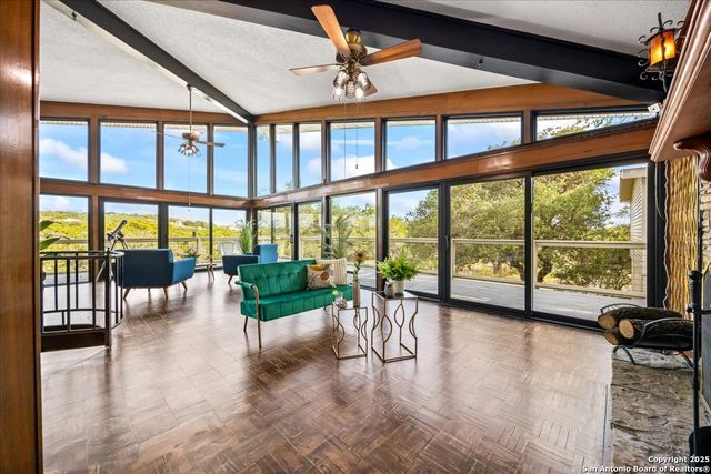 4250 Tanglewood Trl, Spring Branch, TX 78070