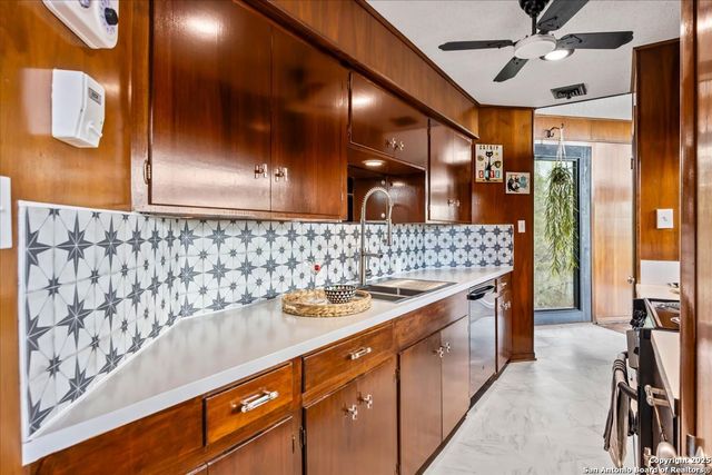 4250 Tanglewood Trl, Spring Branch, TX 78070