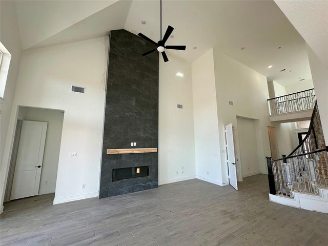 485 Lone Ranger Drive, Montgomery, TX 77316