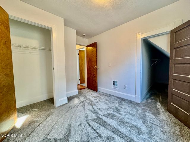 204 South Avenue, Toledo, OH 43609