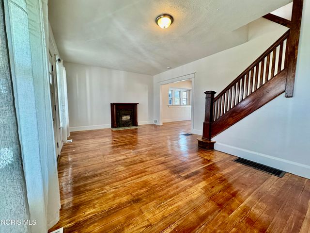 204 South Avenue, Toledo, OH 43609