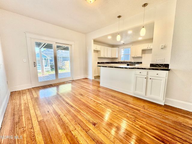 204 South Avenue, Toledo, OH 43609