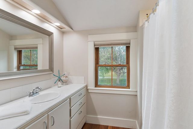 27 True Rd 2, Salisbury, MA 01952