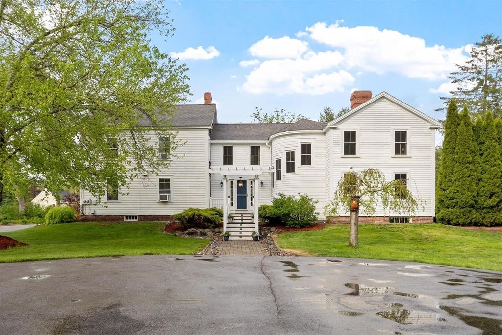 27 True Rd 2, Salisbury, MA 01952