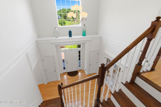 6 Valley Court, Cream Ridge, NJ 08514