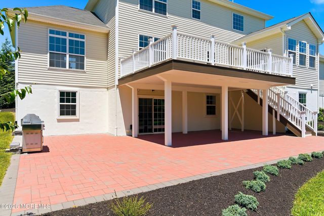 6 Valley Court, Cream Ridge, NJ 08514
