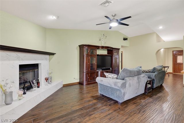 2941 Sean Darin Circle, Las Vegas, NV 89146