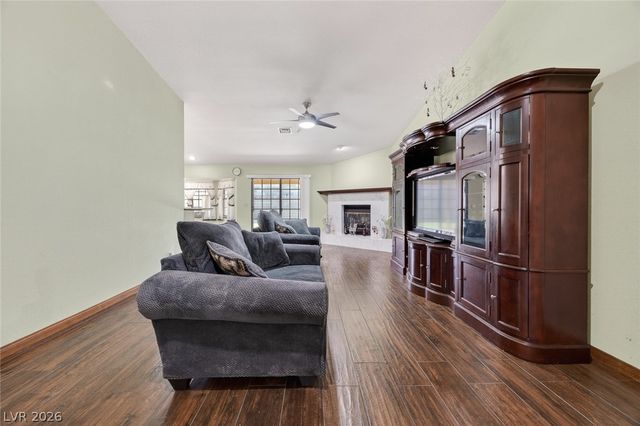 2941 Sean Darin Circle, Las Vegas, NV 89146