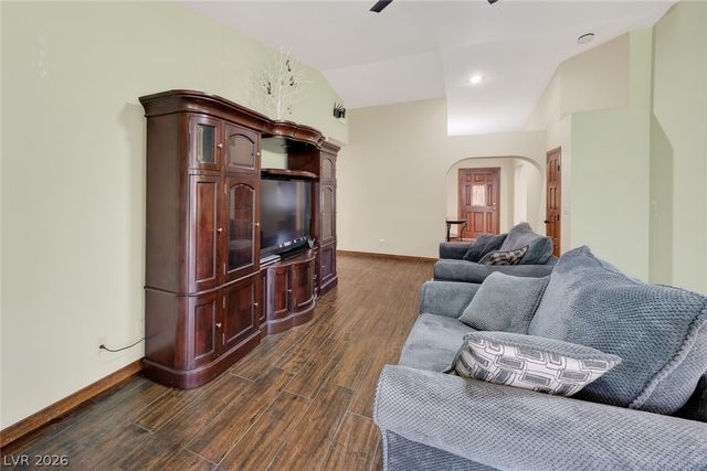 2941 Sean Darin Circle, Las Vegas, NV 89146