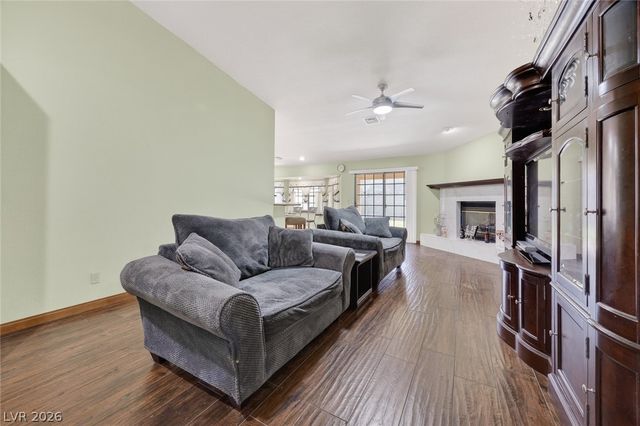 2941 Sean Darin Circle, Las Vegas, NV 89146