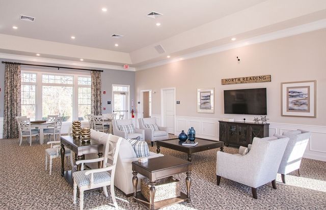 320 Martins Landing Way 210, North Reading, MA 01864