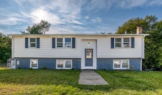 127 St. Leon Avenue, Woonsocket, RI 02895