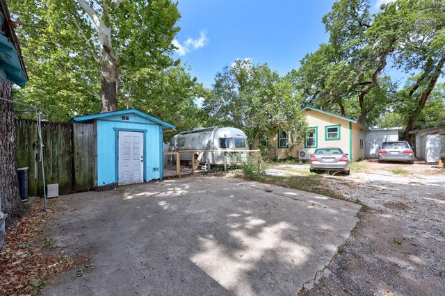 920 SHADY LN, Austin, TX 78702
