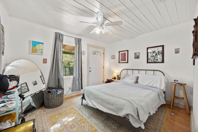 920 SHADY LN, Austin, TX 78702